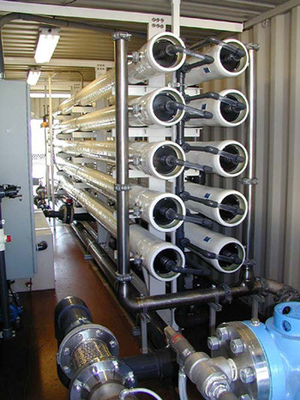 เครื่องกรองน้ำระบบ Reverse Osmosis แบบบรรจุตู้คอนเทนเนอร์ 2000LPH