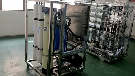 250LPH น้ำเกลือทะเลบริสุทธิ์เชิงพาณิชย์ไปยังเครื่องทำน้ำดื่ม