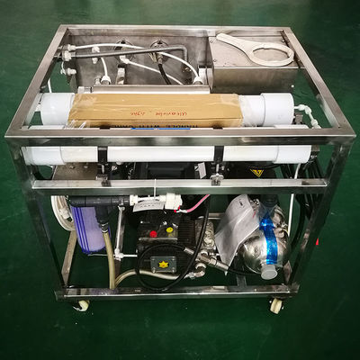 Chloride Removal Seawater RO Plant เครื่องทำน้ำจืดจากทะเล 220V 80KG