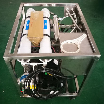 Chloride Removal Seawater RO Plant เครื่องทำน้ำจืดจากทะเล 220V 80KG