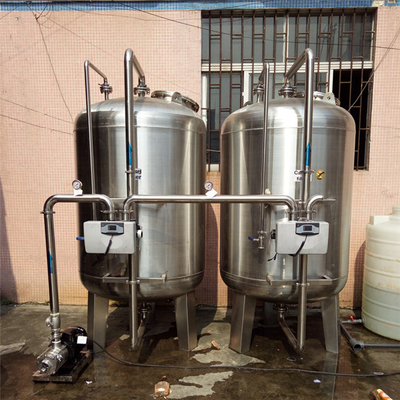 2500L/H เหล็กกล้าคาร์บอน เหล็กกล้าไร้สนิม Active Carbon Quartz Sand Filter